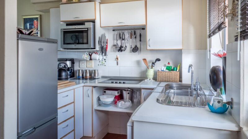Kitchen Organiser Tips: Maximize Space in Small Indian Kitchens